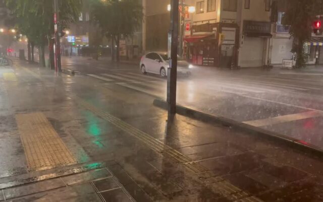 【呉市の皆様】ゲリラ豪雨で道路が冠水！愛車が水没しかけたらどうする？命を守る緊急対策を解説