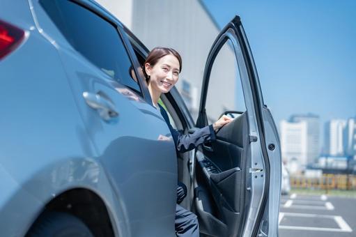【呉市】年末の出費に備える！秋から始める「無理のないマイカーローン見直し術」｜カーマッチ広島呉店
